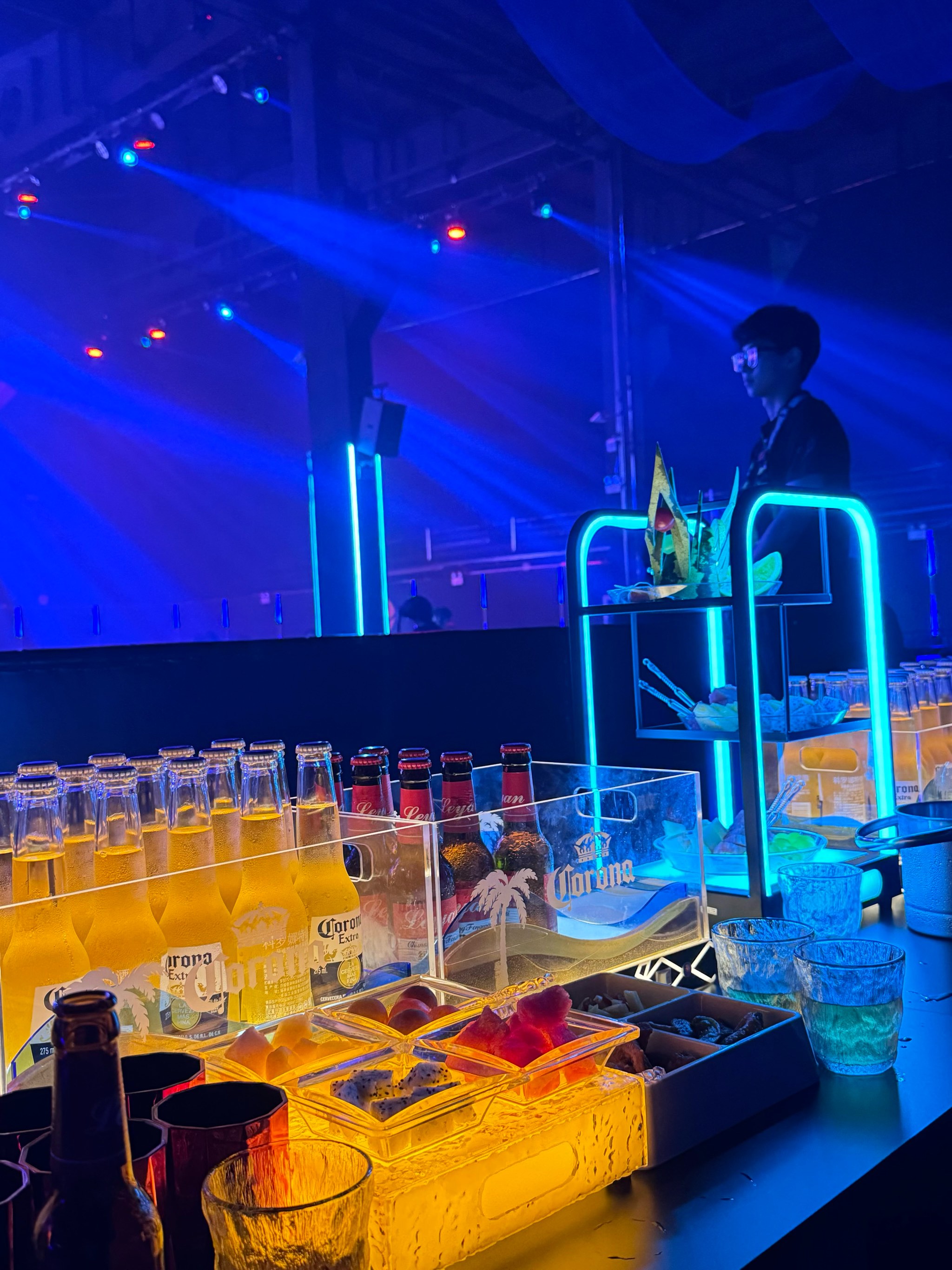 钦州商务KTV在线预订-灵山县ktv预订